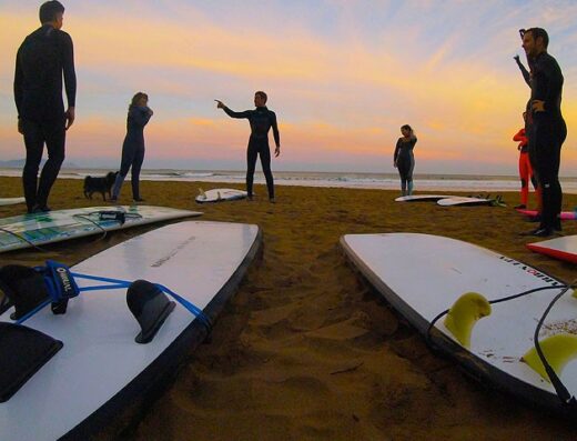 clases de surf sopelana