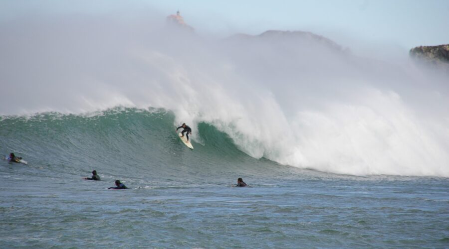 Descubre Baquio: El paraíso del surf en el País Vasco para unas vacaciones inolvidables