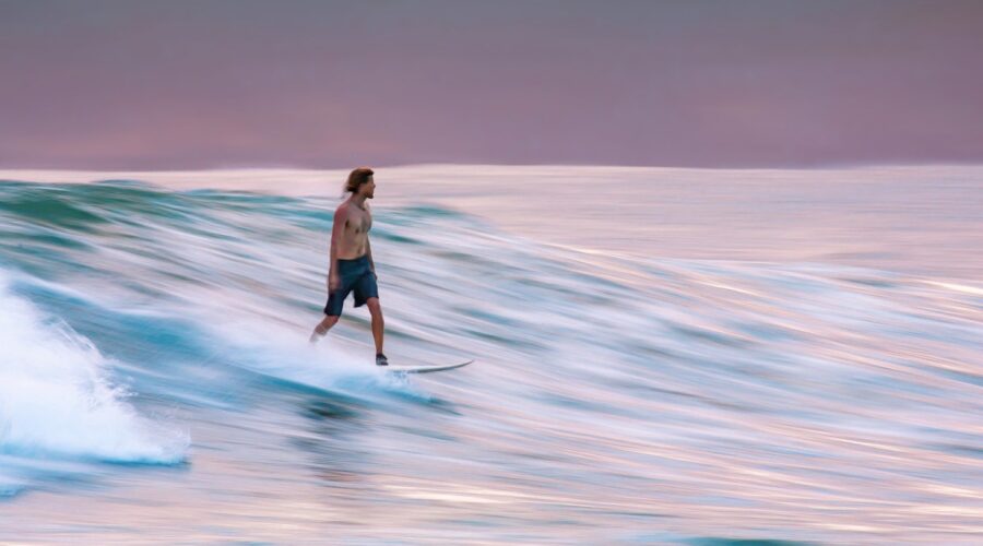 Descubre Tarifa: Experiencias de Surf Inolvidables en La Costa