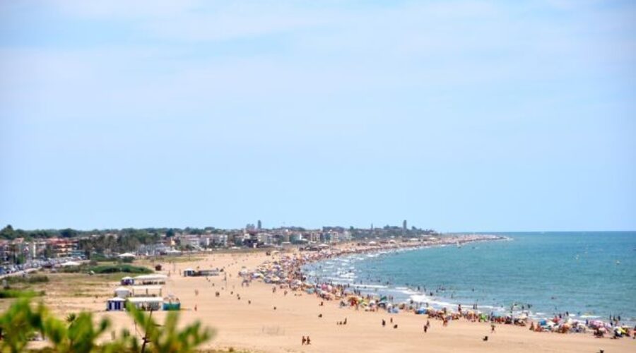 Experiencia de Surf en Les Botigues de Sitges: Descubre los Mejores Secretos del Surf en la Costa Brava