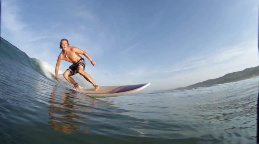 Guía de Viaje de Surf en Puerto de Vega, Asturias: Itinerarios para vivir una experiencia inolvidable