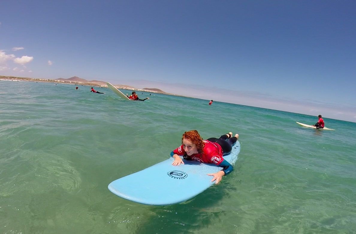 clases de surf lanzarote