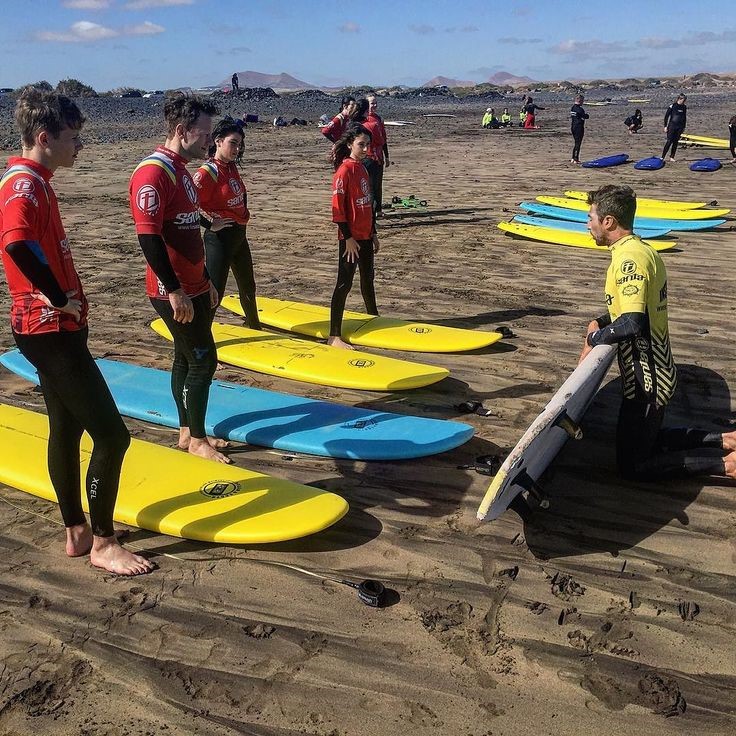 clases de surf lanzarote