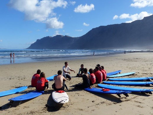 clases de surf lanzarote
