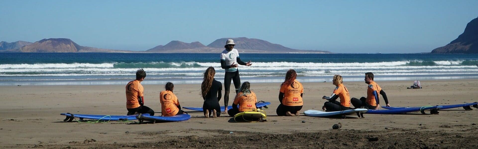 clases de surf lanzarote