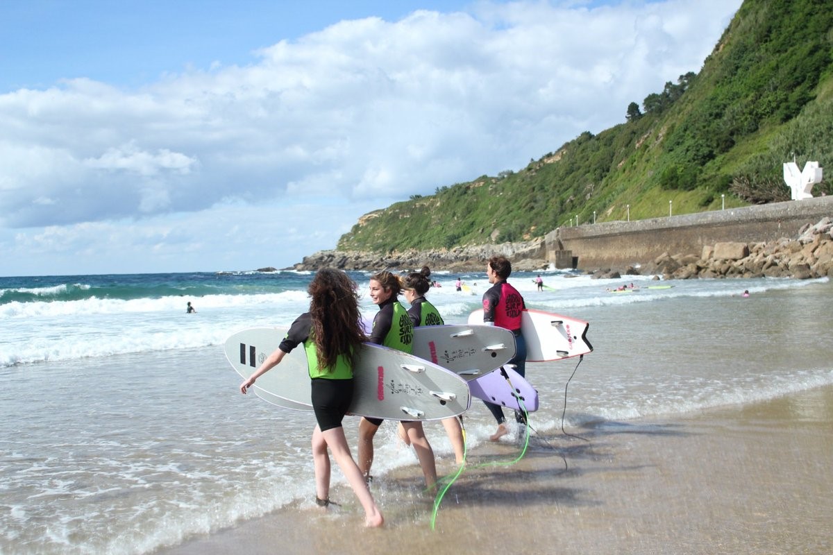 clases de surf pais vasco