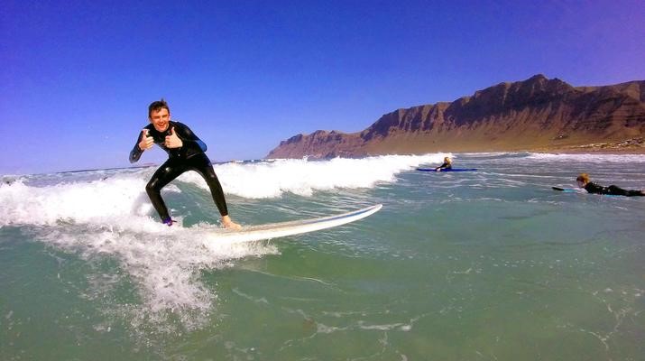 clases de surf lanzarote