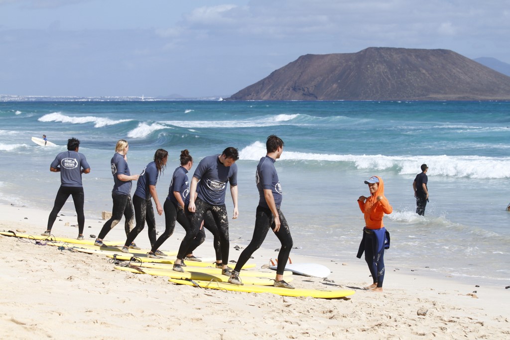 clases de surf fuerteventura