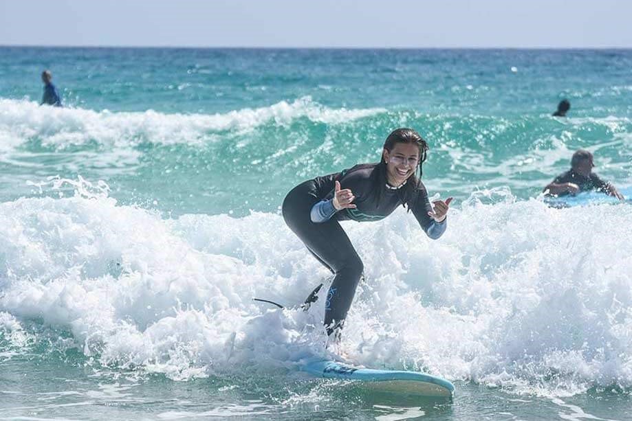 clases de surf fuerteventura