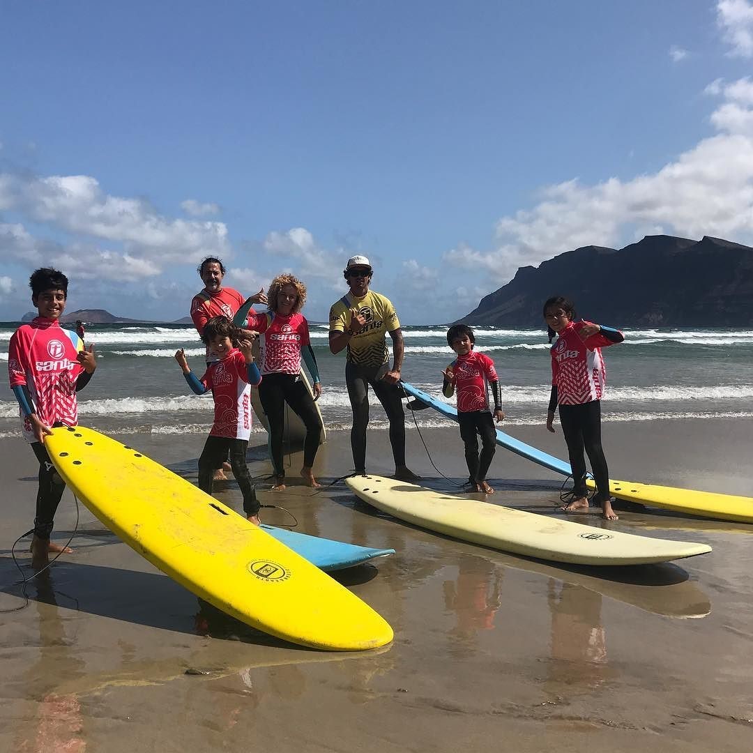 clases de surf lanzarote