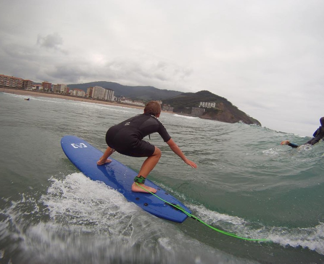 clases de surf pais vasco